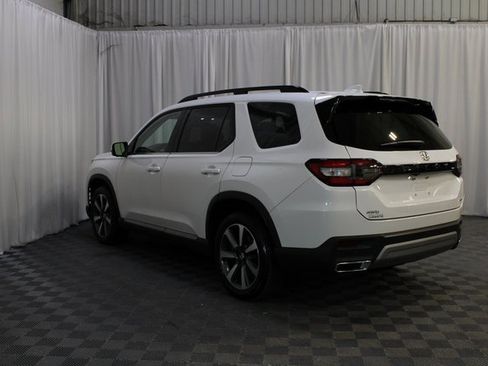 Used 2024 Honda Pilot Elite image 24