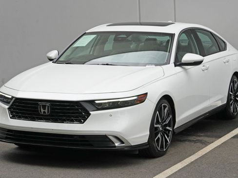 Used 2024 Honda Accord Touring image 48