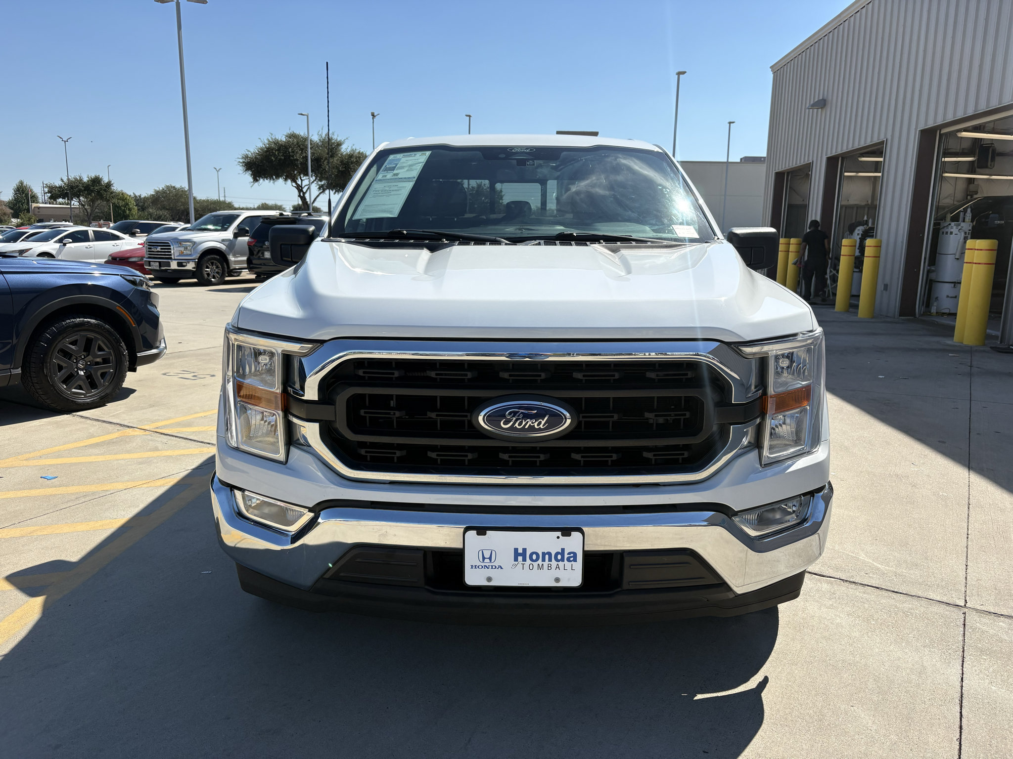 Used 2022 Ford F150 XLT w/ Equipment Group 301A Mid RWD image 3