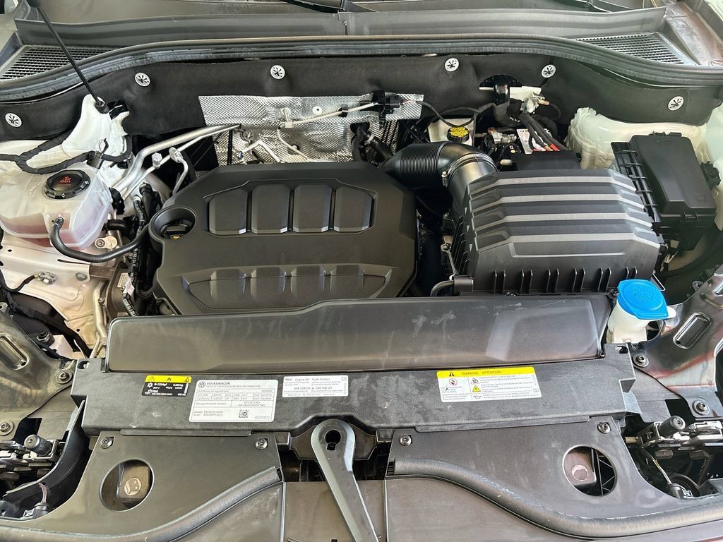 Used 2024 Volkswagen Atlas SE AWD/4WD image 29