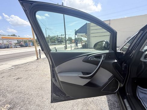 Used 2016 Buick Verano w/ Comfort Package FWD image 11