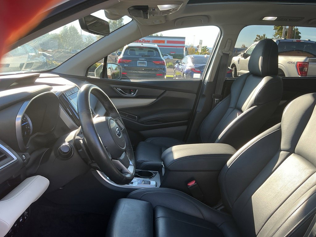 Used 2022 Subaru Ascent Limited w/ Technology Package AWD/4WD image 9