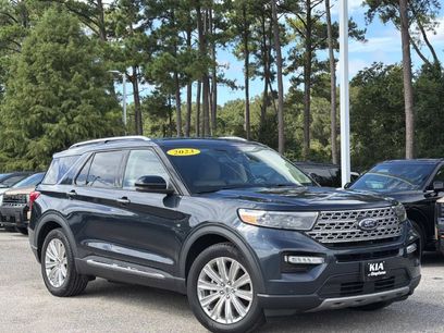 Used 2023 Ford Explorer Limited w/ Limited Technology Package