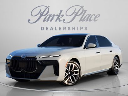 Used 2025 BMW 740i xDrive w/ Premium Package