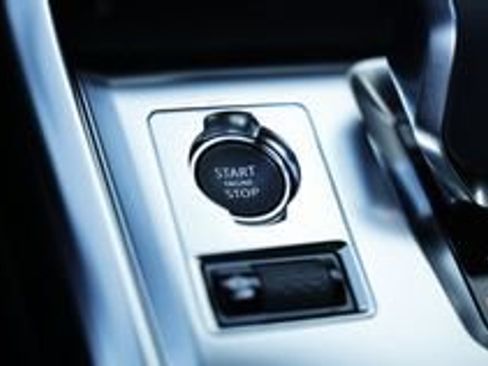 New 2024 Jaguar XF R-Dynamic SE image 2