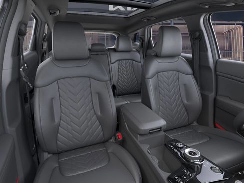 New 2025 Kia Sportage X-Line Prestige image 15