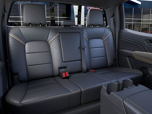 New 2026 GMC Canyon Denali AWD/4WD image 17