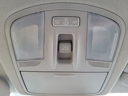 Used 2020 Hyundai Elantra Value Edition w/ Cargo Package (C1) image 26