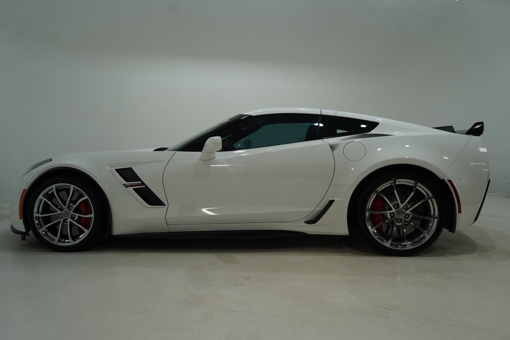 Used 2018 Chevrolet Corvette Grand Sport RWD image 4