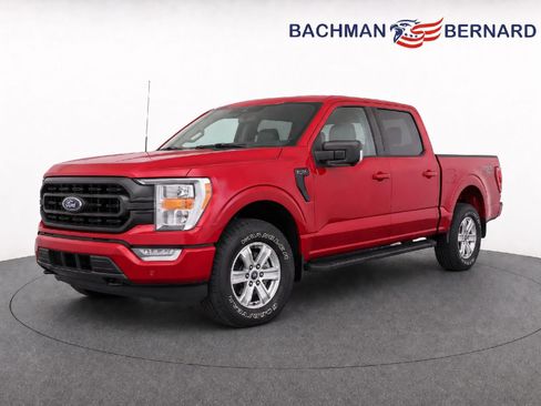 Used 2022 Ford F150 XLT w/ Equipment Group 302A High AWD/4WD image 3