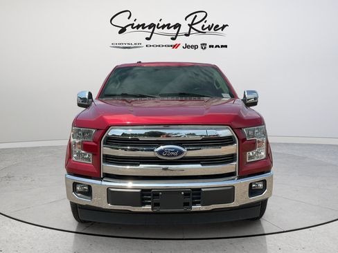 Used 2017 Ford F150 Lariat RWD image 2