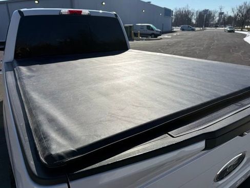 Used 2017 Ford F250 Lariat w/ Lariat Value Package image 7