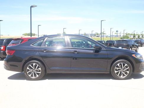 Used 2024 Volkswagen Jetta S FWD image 4
