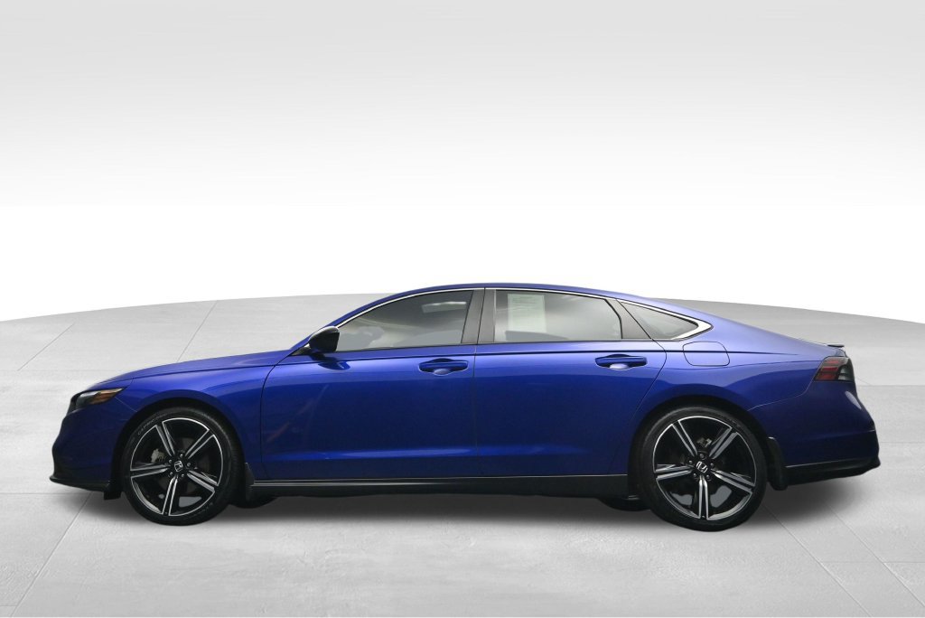 Used 2024 Honda Accord Sport image 40