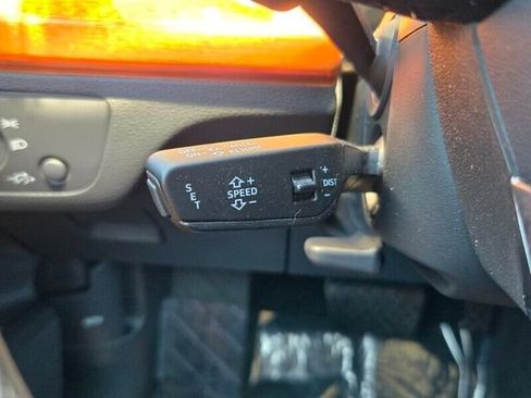 Used 2023 Audi Q5 2.0T Premium w/ Convenience Package AWD/4WD image 18