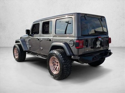 Used 2019 Jeep Wrangler Unlimited Sahara w/ Safety Group image 8