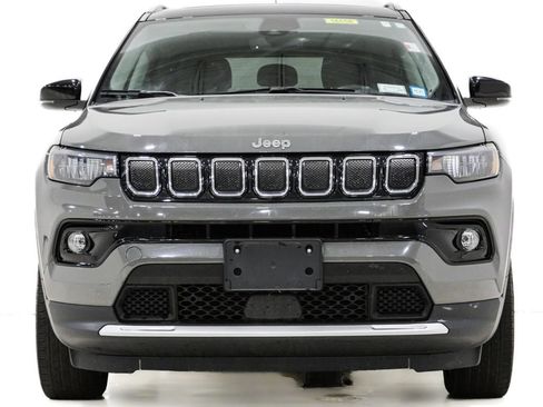 Used 2022 Jeep Compass Limited w/ Sun and Sound Group AWD/4WD image 2