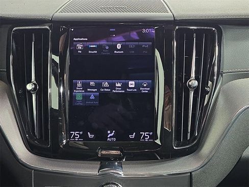 Used 2021 Volvo XC60 T8 R-Design w/ Protection Package Premier image 17