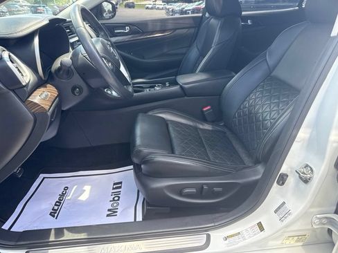Used 2016 Nissan Maxima Platinum FWD image 18