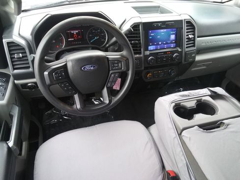 Used 2022 Ford F250 XLT image 11