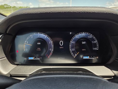 Used 2024 Jeep Grand Cherokee Altitude RWD image 13