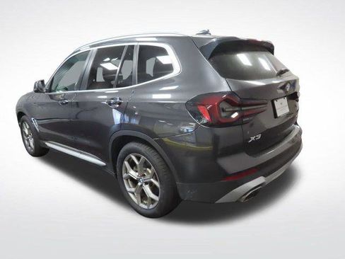 Used 2024 BMW X3 sDrive30i RWD image 3