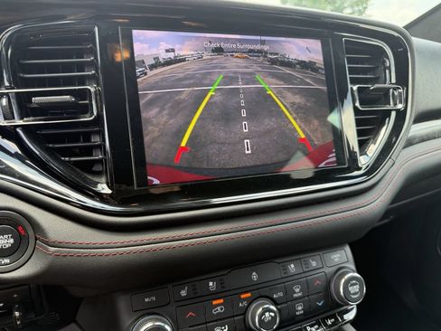 Used 2023 Dodge Durango R/T RWD image 21