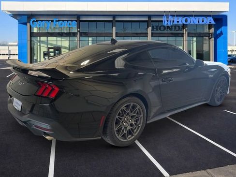 Used 2024 Ford Mustang GT Premium w/ GT Performance Package RWD image 2