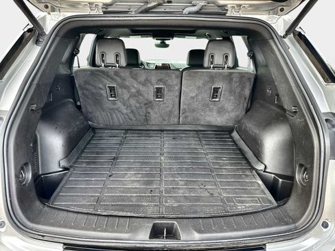 Used 2021 Chevrolet Blazer RS w/ Enhanced Convenience Package FWD image 18