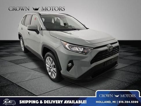 Used 2019 Toyota RAV4 XLE Premium w/ Cold Weather Package AWD/4WD image 1