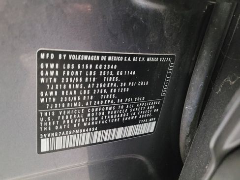 Used 2023 Volkswagen Tiguan SE w/ Panoramic Sunroof Package FWD image 33