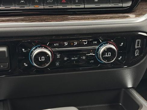 New 2026 GMC Sierra 1500 Elevation w/ Preferred Package AWD/4WD image 26