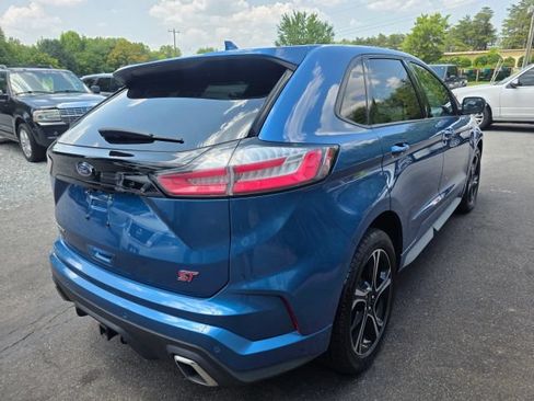 Used 2019 Ford Edge ST w/ Convenience Package AWD/4WD image 5