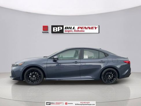 New 2026 Toyota Camry SE image 2