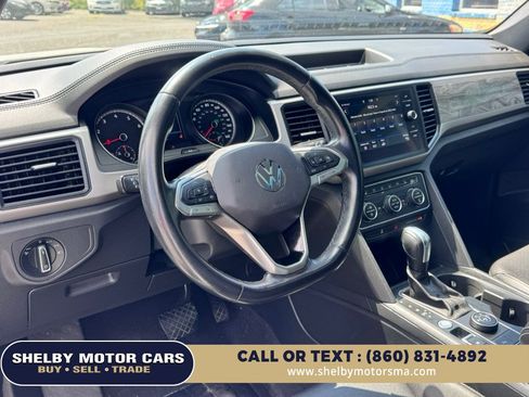 Used 2020 Volkswagen Atlas Cross Sport SE AWD/4WD image 9