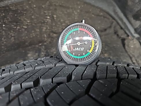 Used 2016 Toyota RAV4 Limited w/ Advanced Technology Package image 15