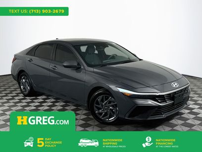 Used 2024 Hyundai Elantra SEL