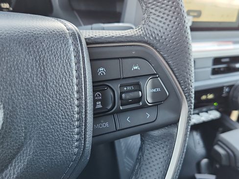New 2026 Toyota Tacoma TRD Off-Road AWD/4WD image 17