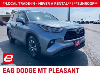 Used 2020 Toyota Highlander XLE FWD 360° Tour