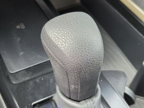 Used 2025 Toyota Camry LE w/ Convenience Package FWD image 21