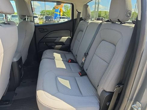 Used 2019 Chevrolet Colorado W/T w/ WT Convenience Package AWD/4WD image 5