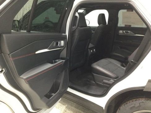 New 2026 Ford Explorer ST w/ Sun And Sound Package AWD/4WD image 14