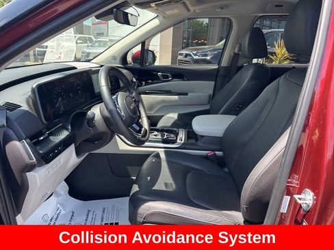 Used 2024 Kia Carnival SX Prestige FWD image 11