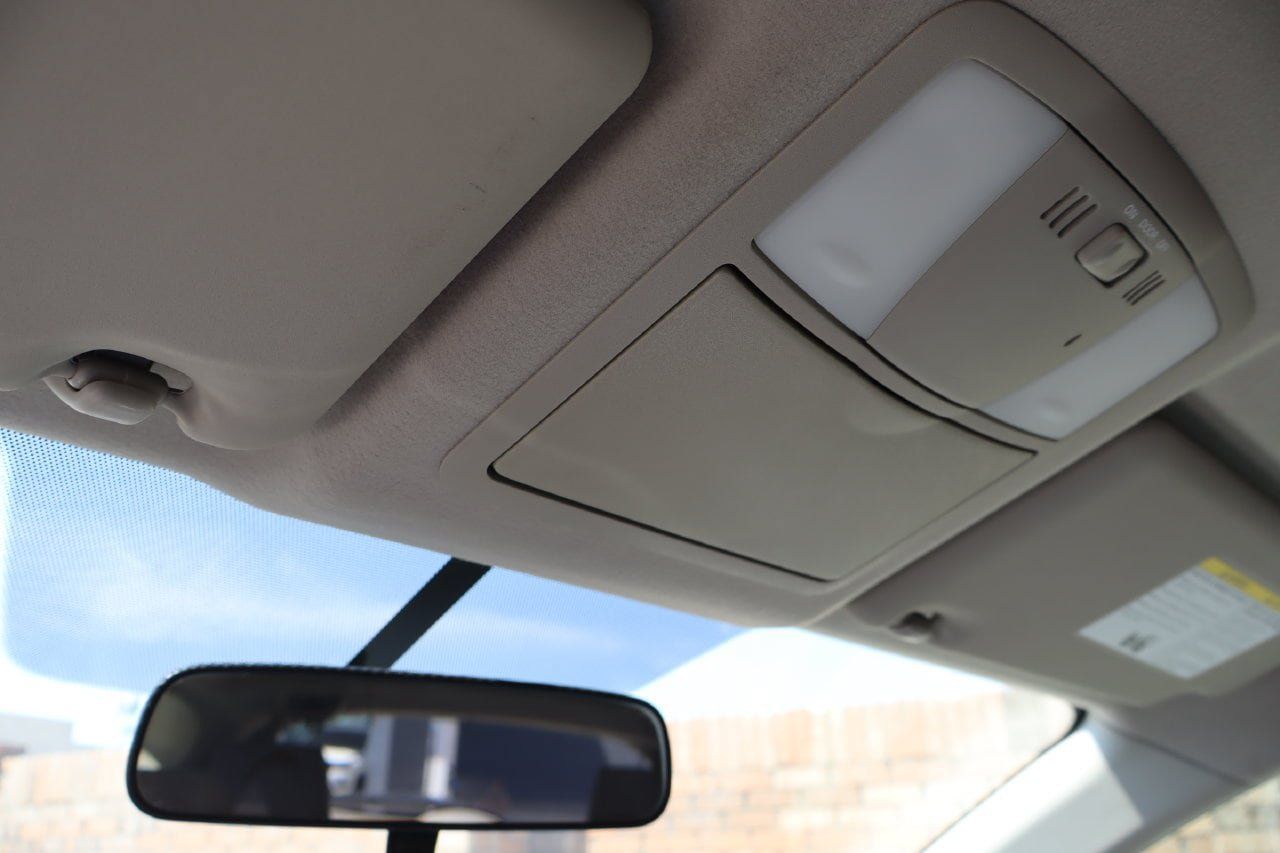 Used 2013 Nissan Rogue SV FWD image 22