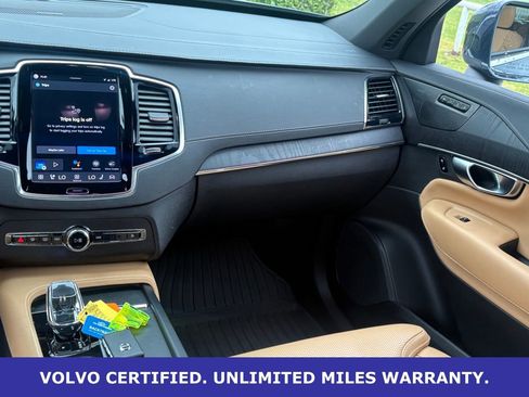 Certified 2023 Volvo XC90 B6 Ultimate w/ Protection Package Premier image 15