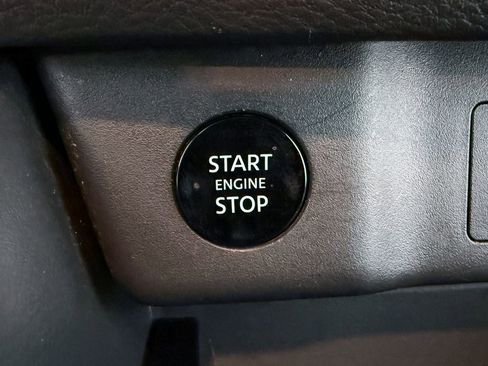 Certified 2024 Nissan Rogue S image 20