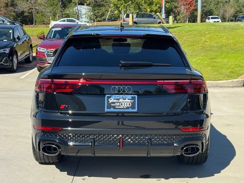 New 2026 Audi RS Q8 performance image 14