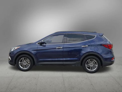 Used 2017 Hyundai Santa Fe Sport FWD image 3