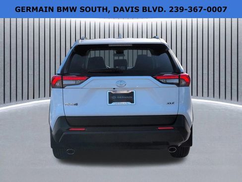 Used 2025 Toyota RAV4 XLE w/ Convenience Package FWD image 6