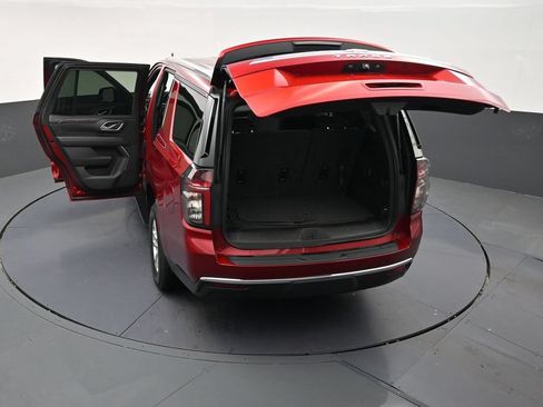 Used 2024 Chevrolet Tahoe LS RWD image 33